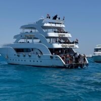 ras mohamed & white island vip snorkelling and diving in sharm el sheikh engy queen boat ⛴️